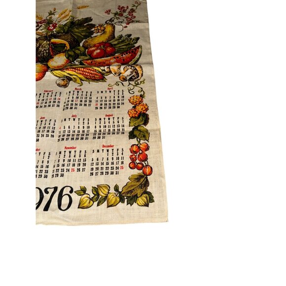 Vintage 1976 Cloth Wall Hanging Calendar  Fruit and Vegetables Theme - Picture 4 of 6
